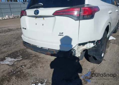 2016 Toyota Rav4 Le z USA, uszkodzony, nr VIN 2T3BFREV7GW471908